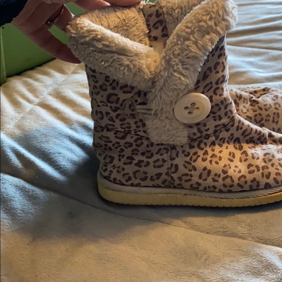 Girls boots - Picture 2 of 3